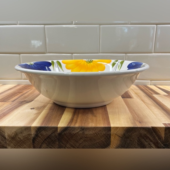 VTG MAXAM Daisy 10” Serving Bowl - Picture 4 of 4